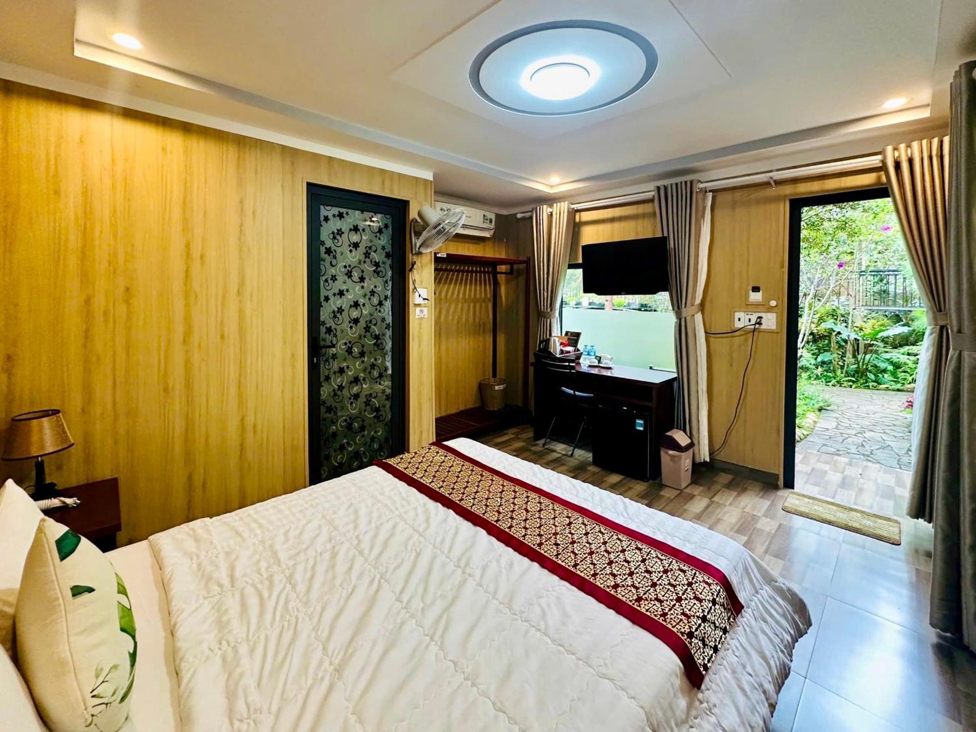 Bazan Home - Hotel & Bungalow Pleiku Szoba fotó