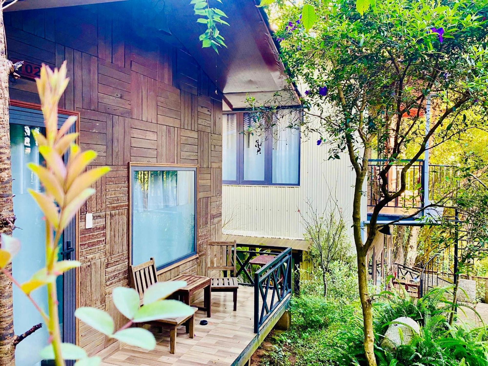 Bazan Home - Hotel & Bungalow Pleiku Kültér fotó
